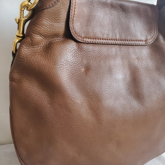 GUCCI New Pelham Shoulder Bag - Picture 6 of 15